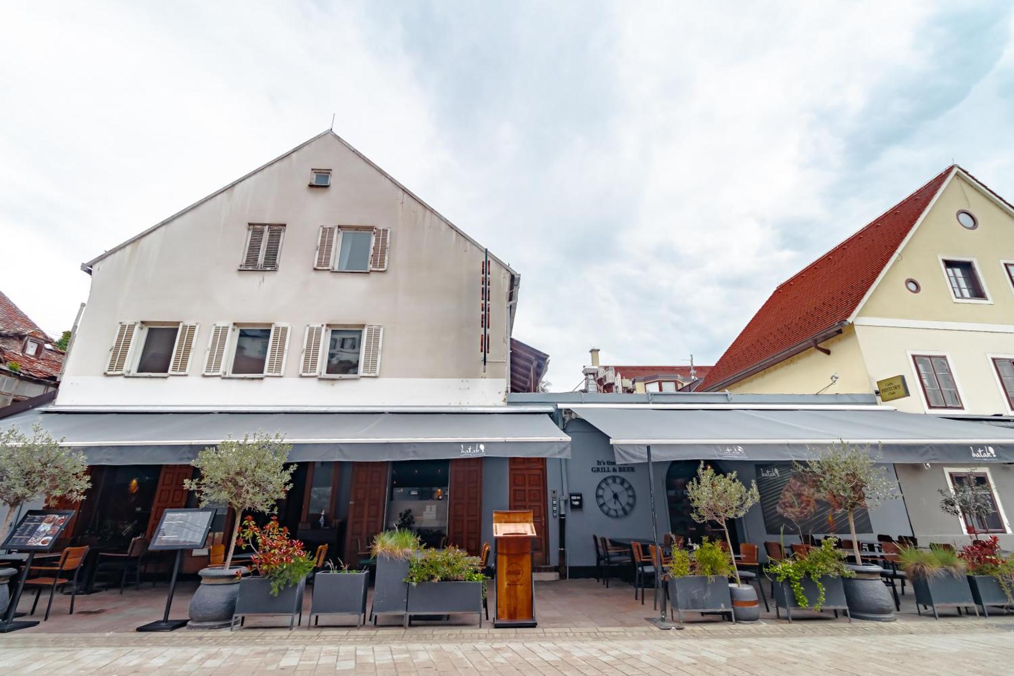 Upper Town Apartments Zagreb Bagian luar foto
